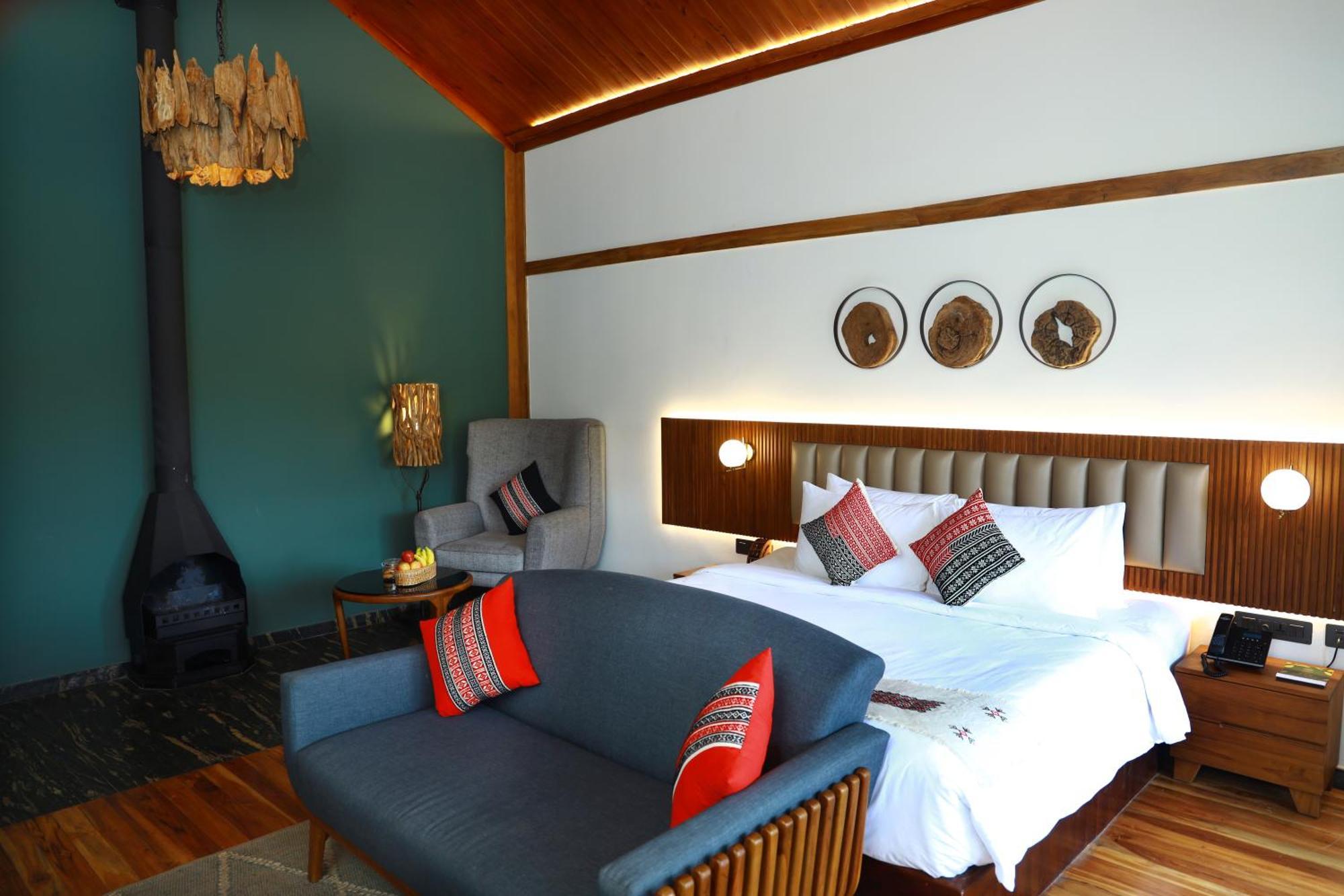 Welcomheritage Ayatana Уті Екстер'єр фото